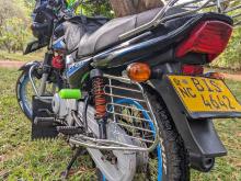 https://riyasewana.com/uploads/bajaj-ct-100-201157166406.jpg
