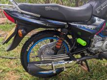 https://riyasewana.com/uploads/bajaj-ct-100-201157166735.jpg