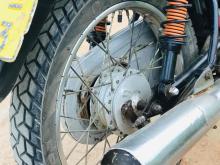 https://riyasewana.com/uploads/bajaj-ct-100-206591624141.jpg