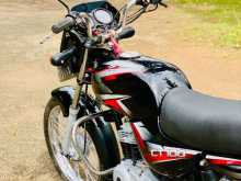https://riyasewana.com/uploads/bajaj-ct-100-211010504092.jpg