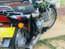 https://riyasewana.com/uploads/bajaj-ct-100-211202713213.jpg