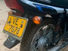 https://riyasewana.com/uploads/bajaj-ct-100-211203119732.jpg