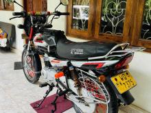 https://riyasewana.com/uploads/bajaj-ct-100-211300324262.jpg