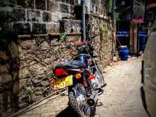 https://riyasewana.com/uploads/bajaj-ct-100-21155094532.jpg
