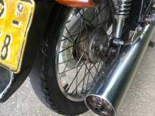 https://riyasewana.com/uploads/bajaj-ct-100-2117082913014.jpg
