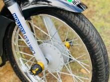 https://riyasewana.com/uploads/bajaj-ct-100-212000326536.jpg