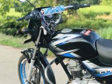 https://riyasewana.com/uploads/bajaj-ct-100-216414024283.jpg