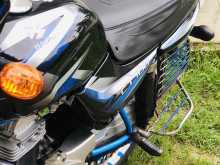 https://riyasewana.com/uploads/bajaj-ct-100-218380422033.jpg