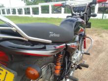 https://riyasewana.com/uploads/bajaj-ct-100-2210161619935.jpg