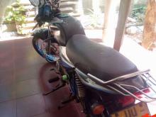 https://riyasewana.com/uploads/bajaj-ct-100-221020456552.jpg