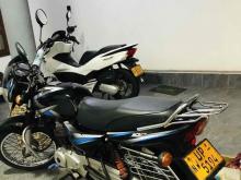 https://riyasewana.com/uploads/bajaj-ct-100-2214411024872.jpg