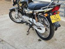 https://riyasewana.com/uploads/bajaj-ct-100-221807376172.jpg