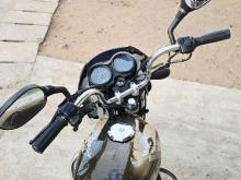https://riyasewana.com/uploads/bajaj-ct-100-221807376504.jpg