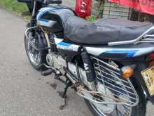 https://riyasewana.com/uploads/bajaj-ct-100-22943264662.jpg