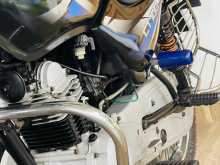 https://riyasewana.com/uploads/bajaj-ct-100-2311522522262.jpg