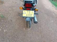 https://riyasewana.com/uploads/bajaj-ct-100-23171457633660.jpg