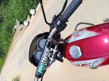 https://riyasewana.com/uploads/bajaj-ct-100-241350086243.jpg