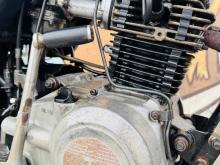 https://riyasewana.com/uploads/bajaj-ct-100-2417473724021.jpg