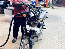 https://riyasewana.com/uploads/bajaj-ct-100-2422543724921.jpg