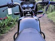 https://riyasewana.com/uploads/bajaj-ct-100-24621054052.jpg
