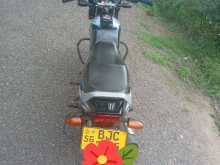 https://riyasewana.com/uploads/bajaj-ct-100-251406424942.jpg