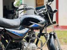 https://riyasewana.com/uploads/bajaj-ct-100-2520252422163.jpg
