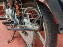 https://riyasewana.com/uploads/bajaj-ct-100-261203081446.jpg