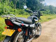 https://riyasewana.com/uploads/bajaj-ct-100-261316114993.jpg