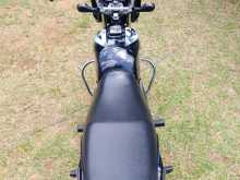 https://riyasewana.com/uploads/bajaj-ct-100-271342131705.jpg
