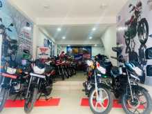 https://riyasewana.com/uploads/bajaj-ct-100-271706401406.jpg