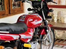 https://riyasewana.com/uploads/bajaj-ct-100-2717084724191.jpg