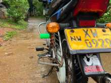 https://riyasewana.com/uploads/bajaj-ct-100-2720354613692.jpg