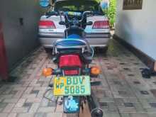 https://riyasewana.com/uploads/bajaj-ct-100-272044124982.jpg