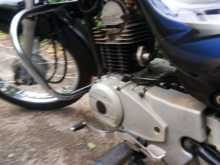 https://riyasewana.com/uploads/bajaj-ct-100-272057394393.jpg