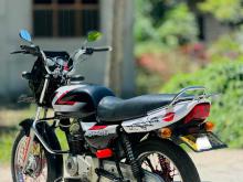 https://riyasewana.com/uploads/bajaj-ct-100-2721124824301.jpg