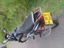 https://riyasewana.com/uploads/bajaj-ct-100-281232164943.jpg