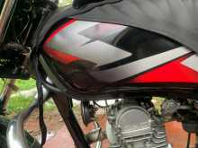 https://riyasewana.com/uploads/bajaj-ct-100-2813243013642.jpg