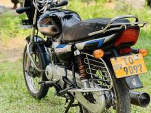 https://riyasewana.com/uploads/bajaj-ct-100-28545724372.jpg