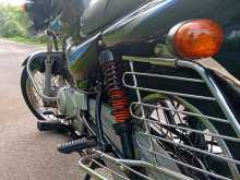 https://riyasewana.com/uploads/bajaj-ct-100-28658364223.jpg