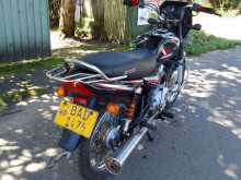 https://riyasewana.com/uploads/bajaj-ct-100-291429434073.jpg