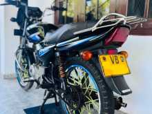 https://riyasewana.com/uploads/bajaj-ct-100-2915123913502.jpg