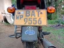 https://riyasewana.com/uploads/bajaj-ct-100-29255513604.jpg