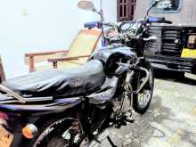 https://riyasewana.com/uploads/bajaj-ct-100-29373913153.jpg