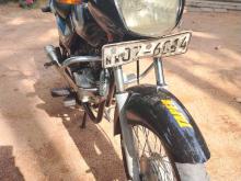 https://riyasewana.com/uploads/bajaj-ct-100-301323406665.jpg