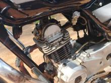 https://riyasewana.com/uploads/bajaj-ct-100-301323406774.jpg