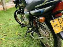 https://riyasewana.com/uploads/bajaj-ct-100-3013304722483.jpg