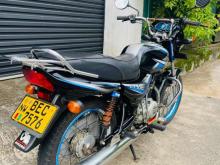 https://riyasewana.com/uploads/bajaj-ct-100-302038206364.jpg