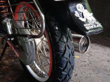 https://riyasewana.com/uploads/bajaj-ct-100-30508496826.jpg