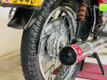 https://riyasewana.com/uploads/bajaj-ct-100-308003124462.jpg
