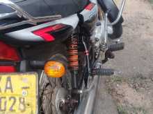 https://riyasewana.com/uploads/bajaj-ct-100-311184813174.jpg